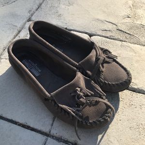 Minnetonka // Grey Moccasin